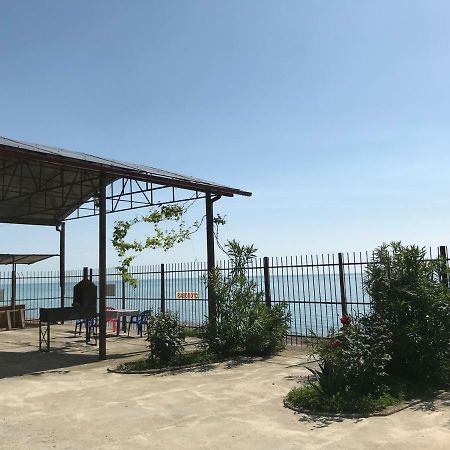 Davel Hotel Gagra Exterior foto